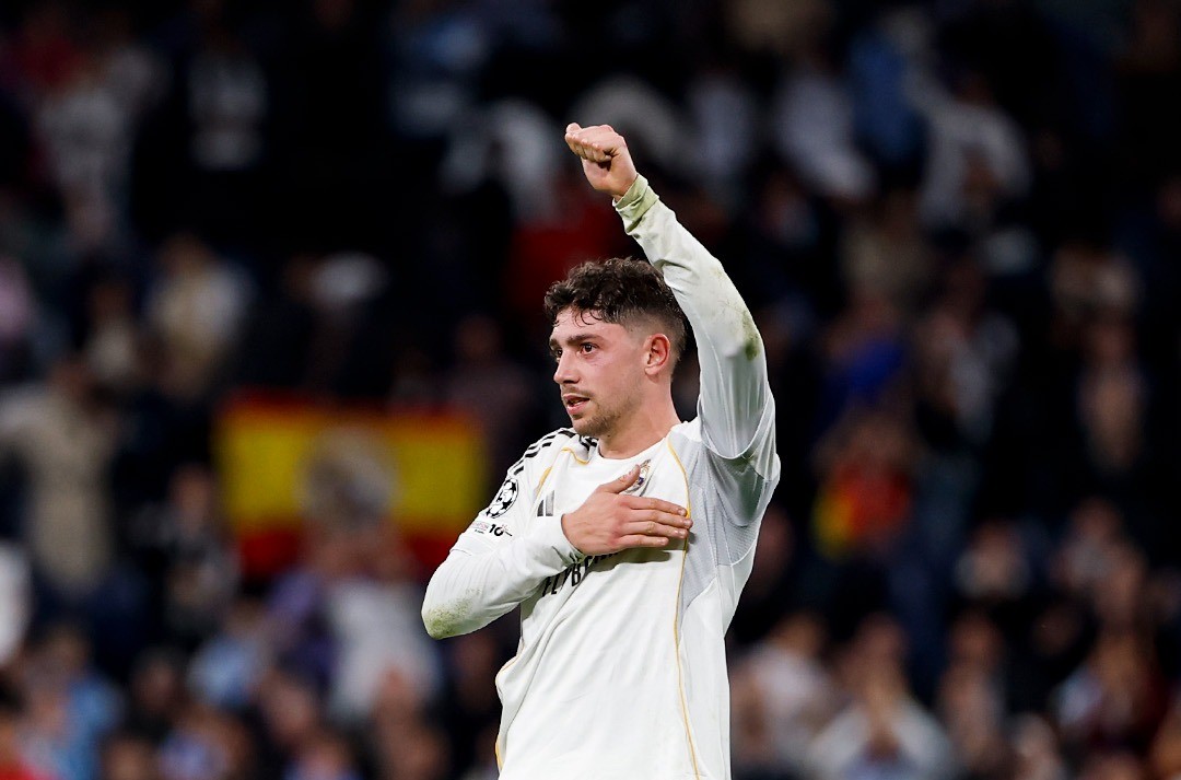 Le Real Madrid écrase Manchester City 3‑0 grâce à un triplé de Fede Valverde !